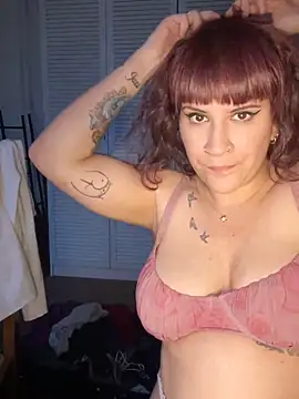 Snapshot of callmelouve chatting on 03.14.25 callmelouve online show from 03.14.25