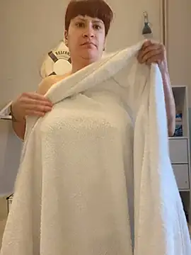 Snapshot of callmelouve chatting on 03.17.25 callmelouve online show from 03.17.25