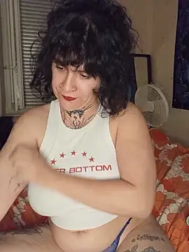 callmelouve online show from 05.18.26