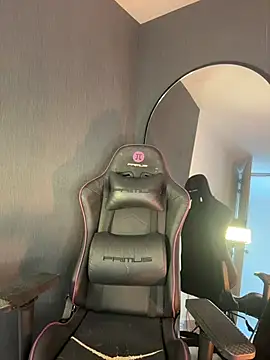 Lucas eevans online show from 02.03.26