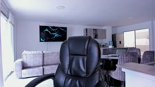 Frank Farrell online show from 02.01.25