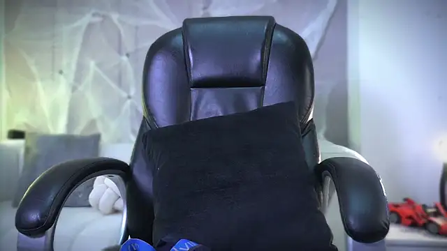 Frank Farrell online show from 11.03.25