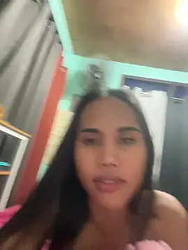 Laura yourhottestbabe123 online show from 02.04.25