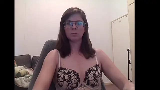 Snapshot of SavannaGirly chatting on 02.05.26 SavannaGirly online show from 02.05.26