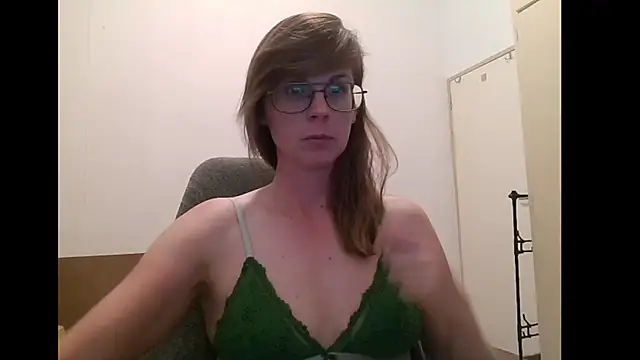 SavannaGirly online show from 04.22.26