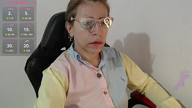 Chayla Ruiz online show from 06.25.26