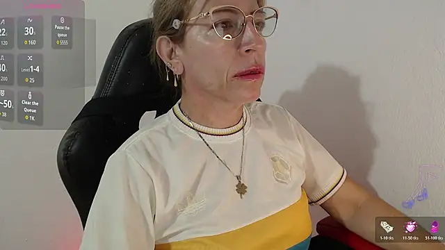 Chayla Ruiz online show from 06.28.26