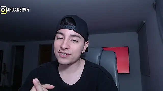 Snapshot of Jhoan_saenz chatting on 04.21.26 Jhoan saenz online show from 04.21.26