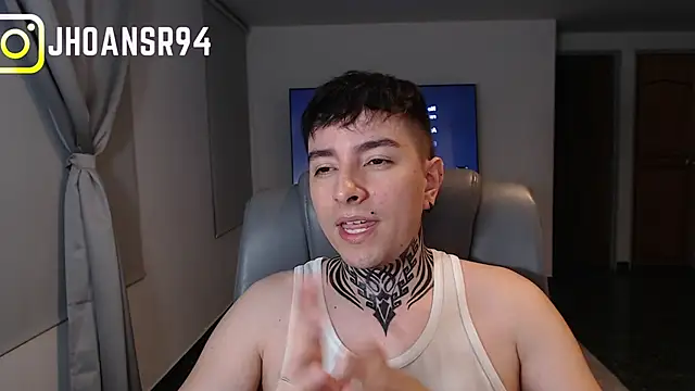 Snapshot of Jhoan_saenz chatting on 05.04.26 Jhoan saenz online show from 05.04.26