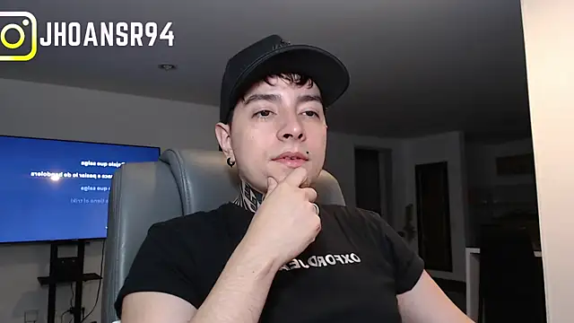 Snapshot of Jhoan_saenz chatting on 05.12.26 Jhoan saenz online show from 05.12.26