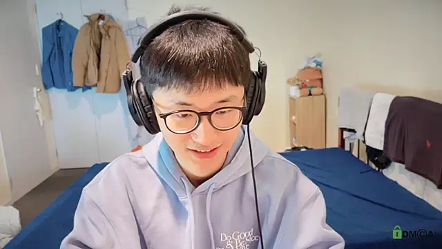 romeoisme   online show from 12.02.24