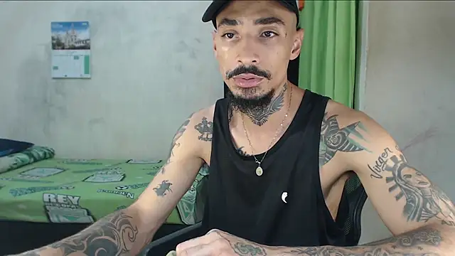 emiliano hottt online show from 05.31.26