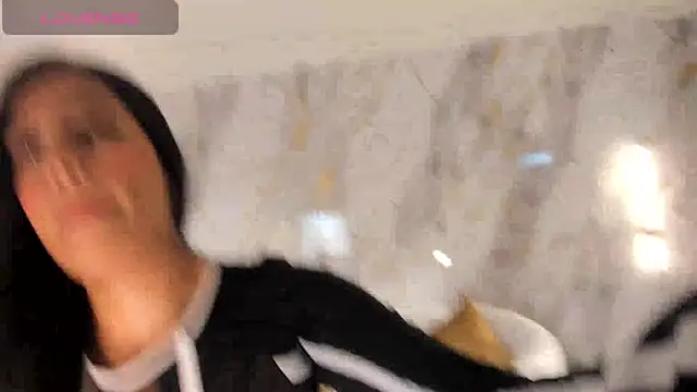 Snapshot of JadeEvansX chatting on 01.27.25 JadeEvansX online show from 01.27.25