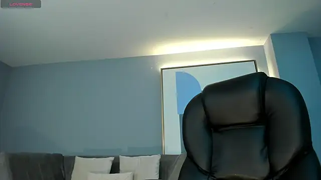 Snapshot of JadeEvansX chatting on 02.18.25 JadeEvansX online show from 02.18.25