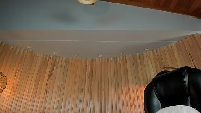 MaryLewis  online show from 03.18.25