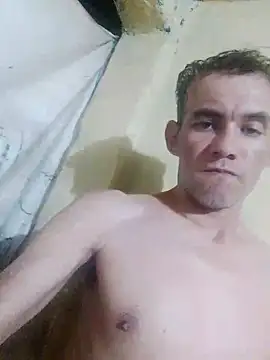 Snapshot of MarsWood chatting on 09.19.25 MarsWood online show from 09.19.25