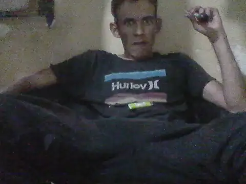 Snapshot of MarsWood chatting on 09.20.25 MarsWood online show from 09.20.25