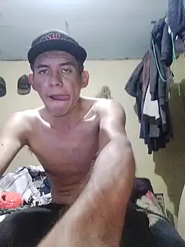 Snapshot of MarsWood chatting on 09.23.25 MarsWood online show from 09.23.25