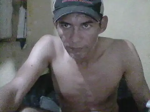 Snapshot of MarsWood chatting on 10.01.25 MarsWood online show from 10.01.25