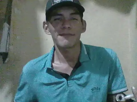 Snapshot of MarsWood chatting on 10.07.25 MarsWood online show from 10.07.25