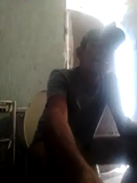 Snapshot of MarsWood chatting on 10.21.25 MarsWood online show from 10.21.25