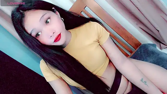 amomentoflust69 online show from 06.13.26