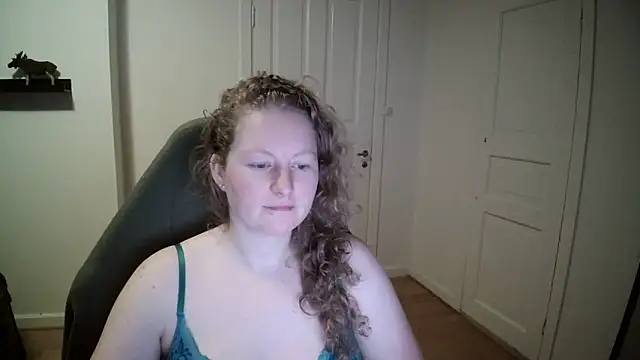 Girlnina-1995 online show from 12.03.24