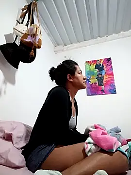 Bigassmommy x online show from 04.19.26