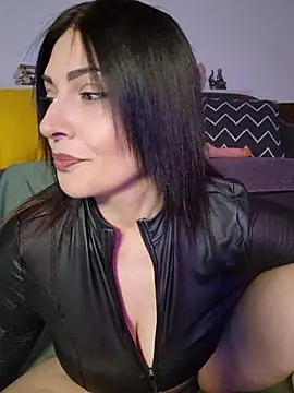 AryaSummersReal online show from 05.03.26