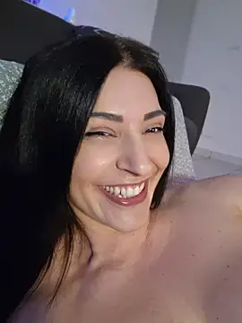 AryaSummersReal online show from 07.06.26