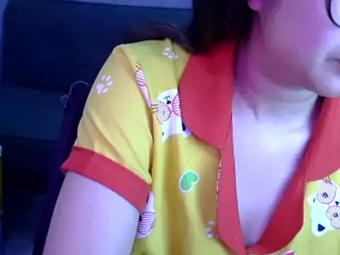 Bee 2k online show from 05.12.26