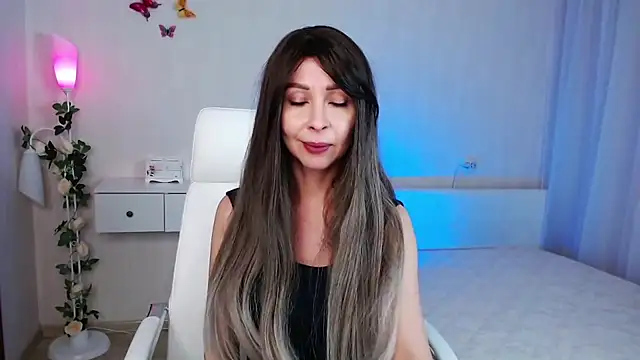 wendifoste online show from 12.24.24