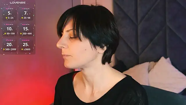 LorenDaze online show from 04.28.26