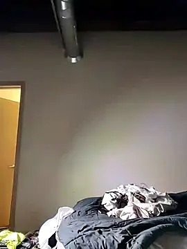 eatmeplease44 online show from 02.22.25