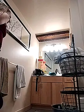 eatmeplease44 online show from 09.16.25