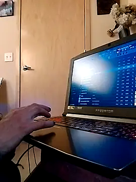 eatmeplease44 online show from 11.22.25