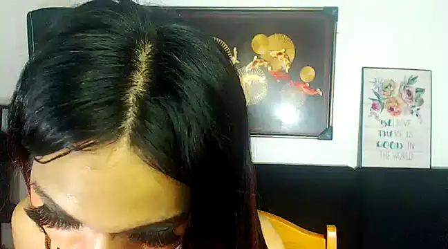 Snapshot of ELLIZABETHFORCUMXX chatting on 03.18.25 ELLIZABETHFORCUMXX online show from 03.18.25