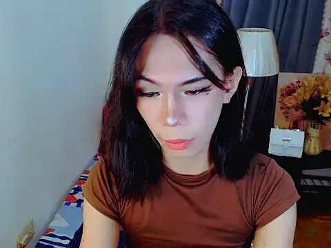 Snapshot of ELLIZABETHFORCUMXX chatting on 10.02.25 ELLIZABETHFORCUMXX online show from 10.02.25