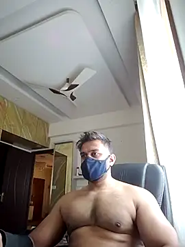 Snapshot of kaizercool1 chatting on 12.22.25 kaizercool1 online show from 12.22.25