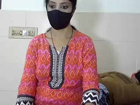 Snapshot of Indian_Horny_Wife chatting on 10.10.25 Indian Horny Wife online show from 10.10.25