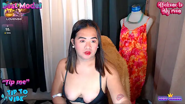 MagnificatMistress online show from 11.15.25