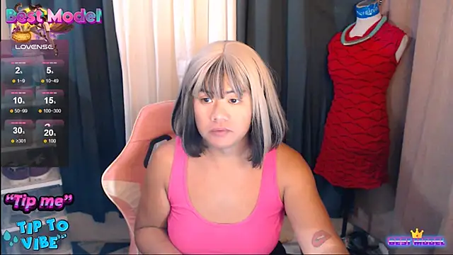 MagnificatMistress online show from 11.24.25