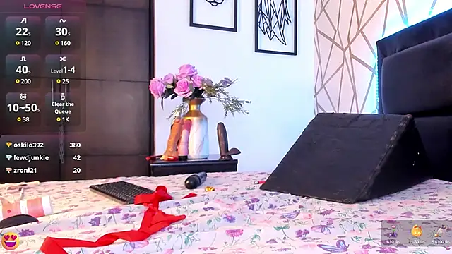 EmilyyRosee  online show from 03.13.25