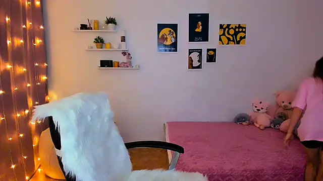 aPieceOfJoy online show from 01.29.25