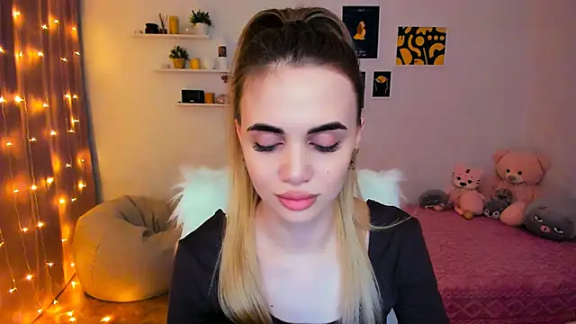 aPieceOfJoy online show from 02.02.25