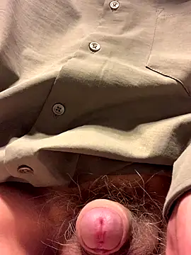 Snapshot of Senzuri_kun chatting on 09.29.25 Senzuri kun online show from 09.29.25