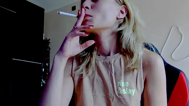 Snapshot of karo123421 chatting on 10.17.25 karo123421 online show from 10.17.25