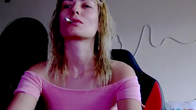 Snapshot of karo123421 chatting on 11.06.25 karo123421 online show from 11.06.25