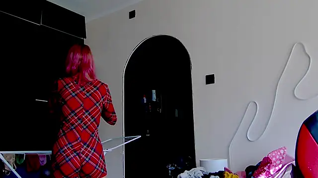 Snapshot of karo123421 chatting on 11.24.25 karo123421 online show from 11.24.25