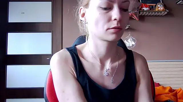 Snapshot of karo123421 chatting on 01.15.26 karo123421 online show from 01.15.26